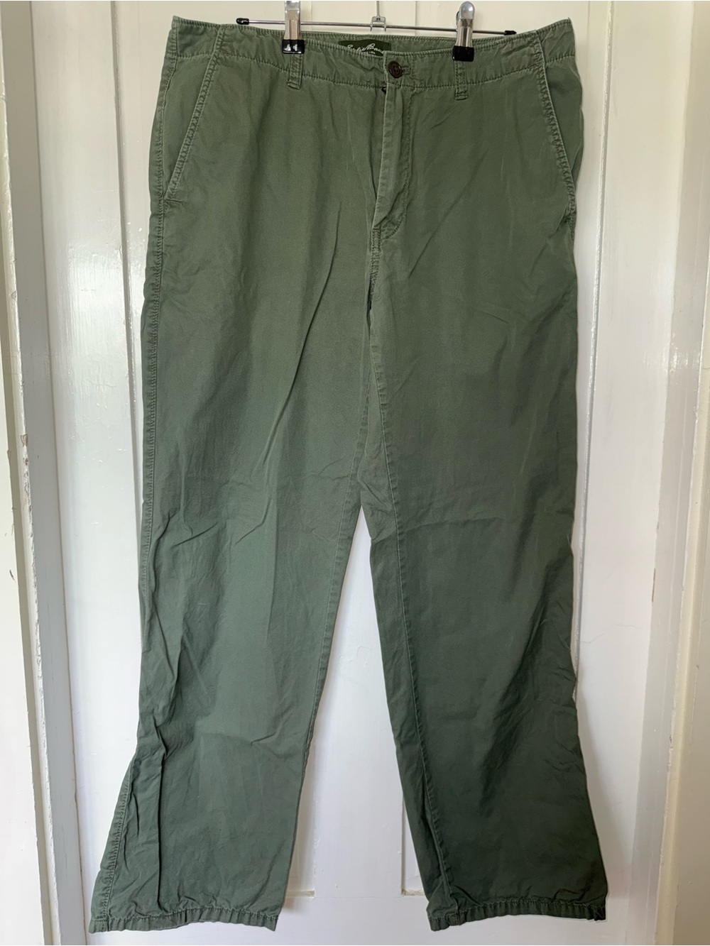Eddie Bauer Men's Olive Green Casual Pants
